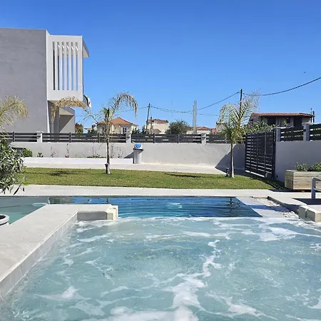 Oreal Luxury Villa
